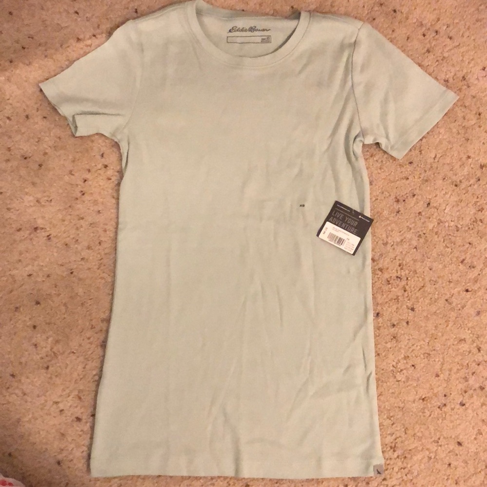 2 Eddie Bauer t shirts - Picture 2 of 3